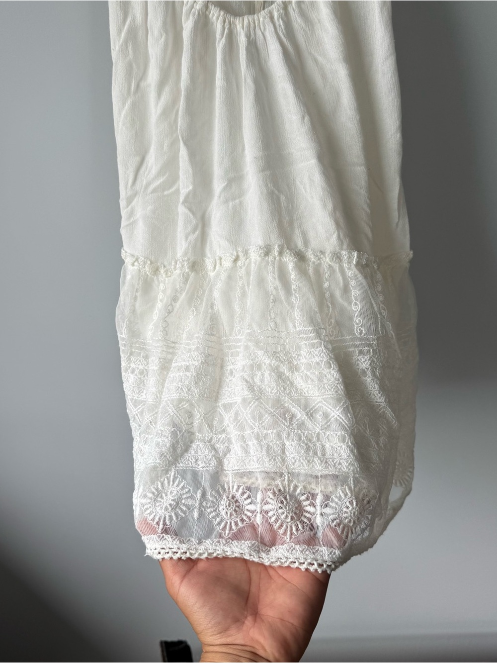 (S) Staring at Stars white Lace-Trim Spaghetti Strap Tank - Picture 7 of 7